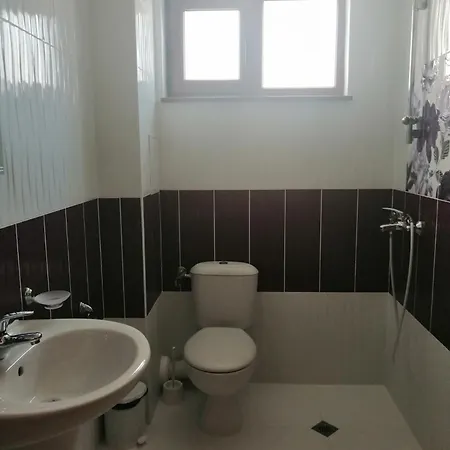 Хотел Здравец *